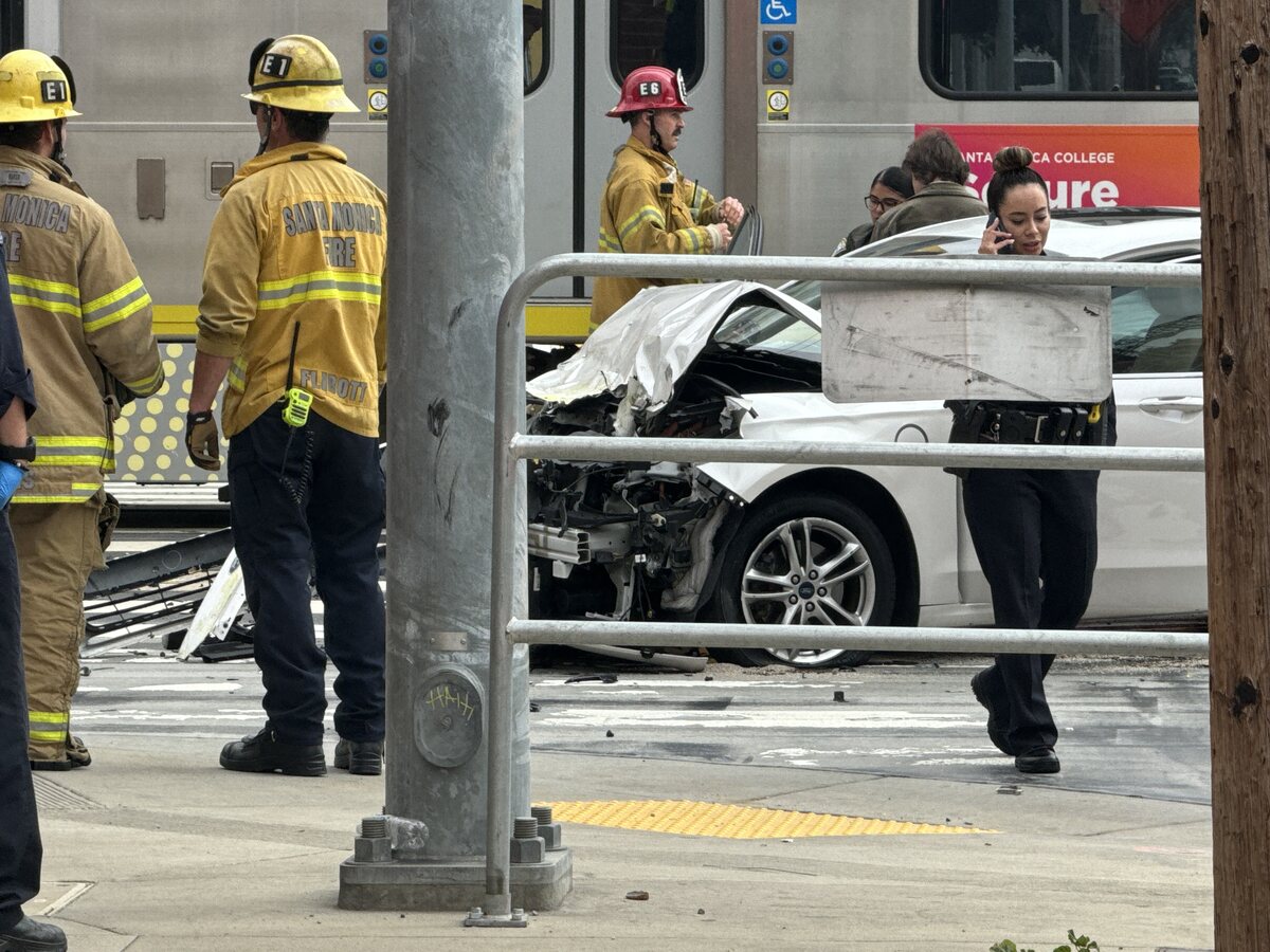 Expo Line Train Collides With a Car in Santa Monica Saturday, Sending ...