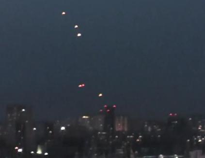 Independence Day: UFO Again seen by Hundreds Fireworks Display in ...