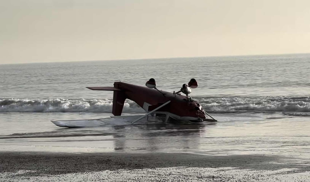 Plane Crash on Santa Monica Beach Kills Former Mayor Rex Minter Santa